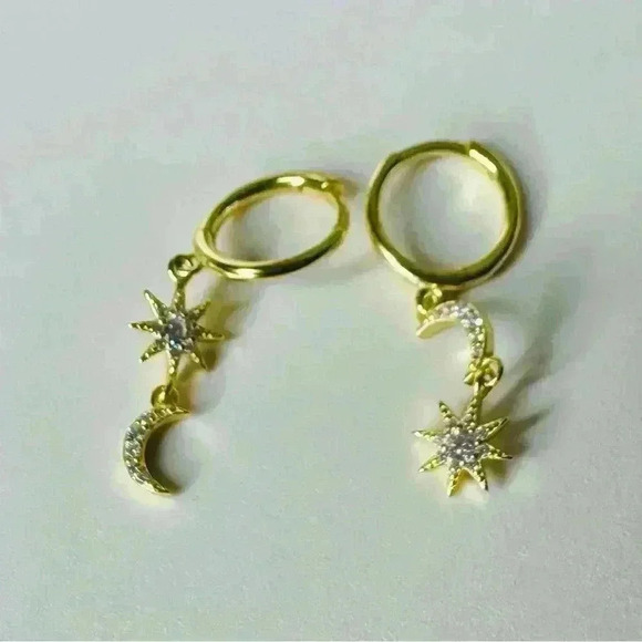 14K Gold & Sterling Silver Stars & Moon Earrings - Picture 1 of 5
